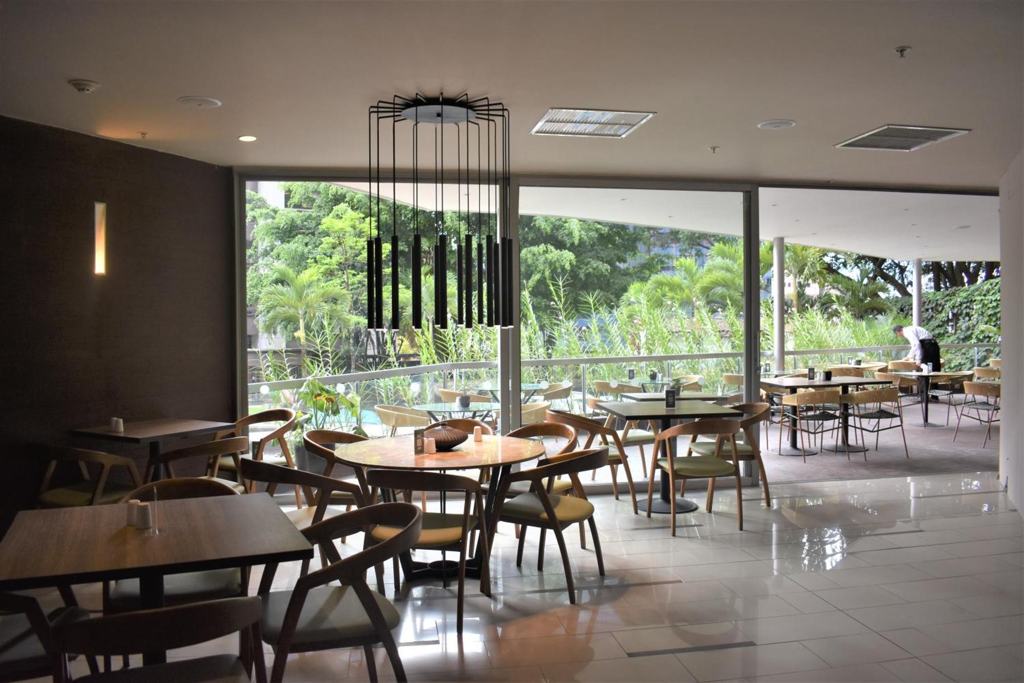 Hotel Estelar Blue Medellín Exterior foto